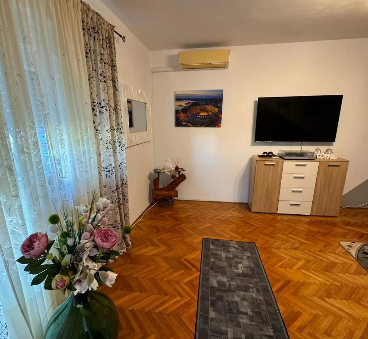 Apartman Nonno Bozo 2 Fazana Apartment